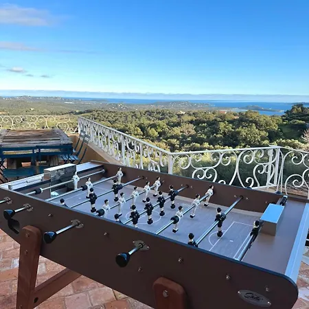 De Gamme Vue Panoramique Exceptionnelle Villa